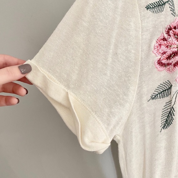 NWT Anthropologie Embroidered Linen Floral Top White Pink Size Small - Picture 12 of 16